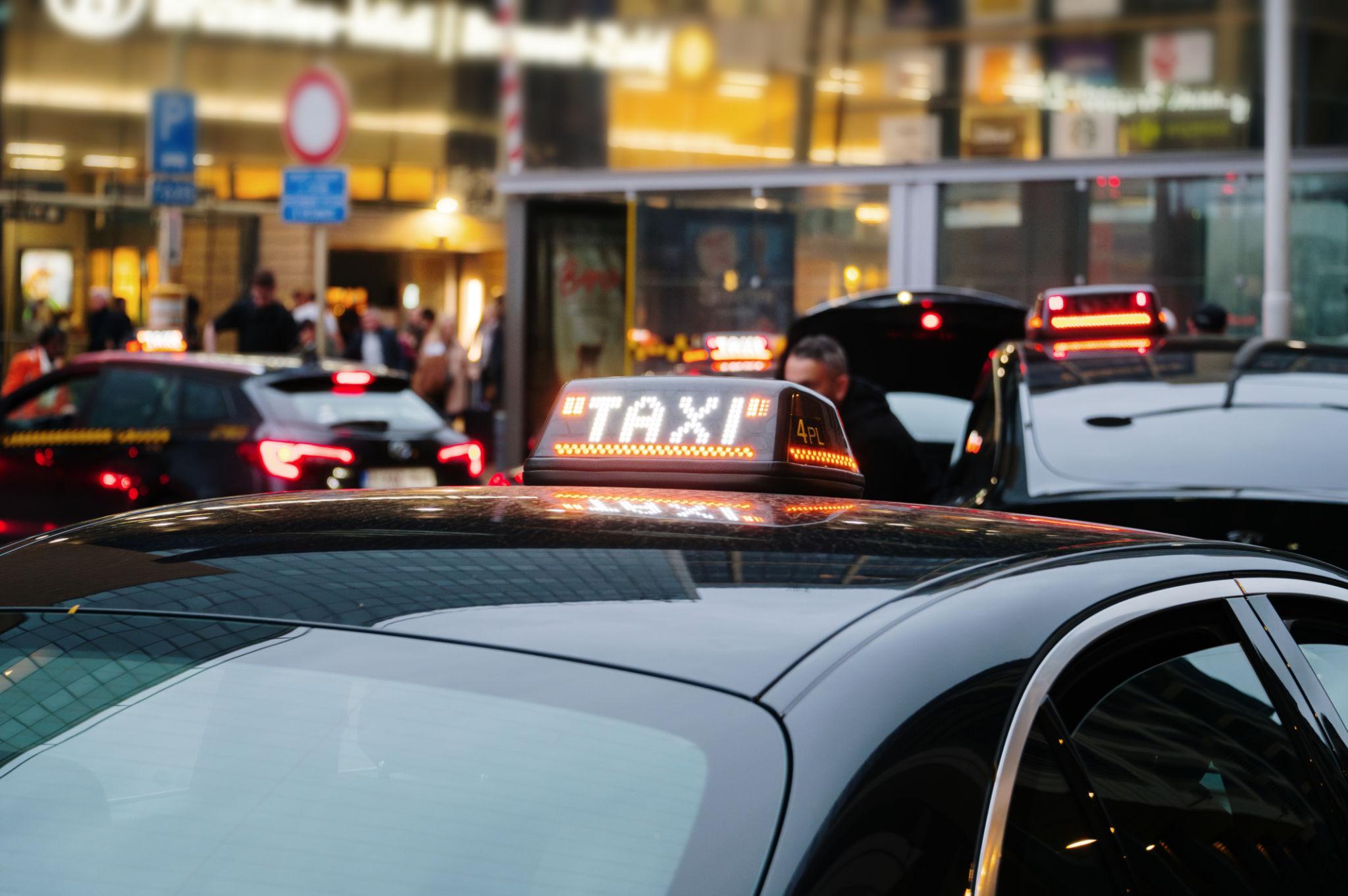 Image de taxi à Versailles